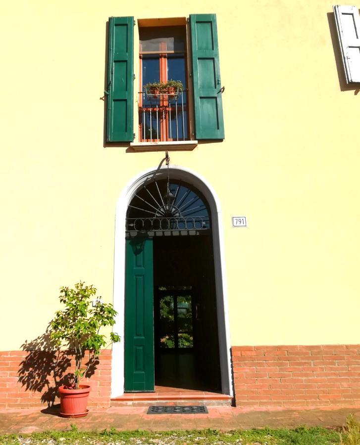 Bed and Breakfast Il Boschetto Di Morgana Кастель Сан Петро Терме Экстерьер фото