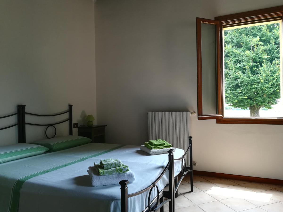 Bed and Breakfast Il Boschetto Di Morgana Кастель Сан Петро Терме Экстерьер фото